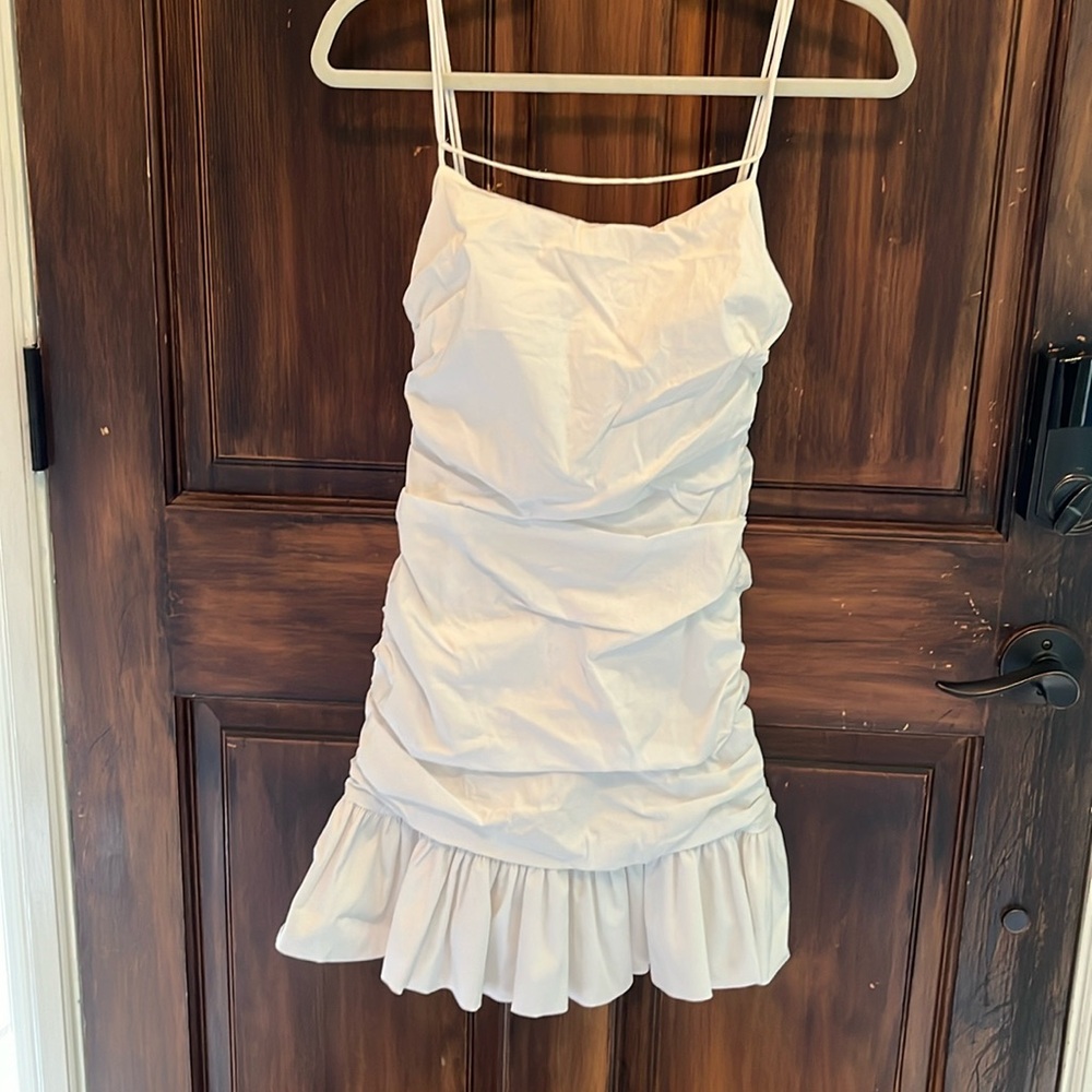 Little white dress. EUC. 2.